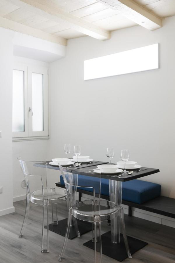 Appartement Blue Sapphire Como Cozy Flat In Center Of City Extérieur photo
